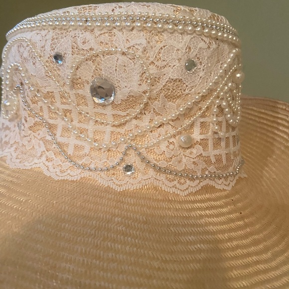 Beautiful Sonni of S F Natural Straw Church Dress Hat - Picture 6 of 8